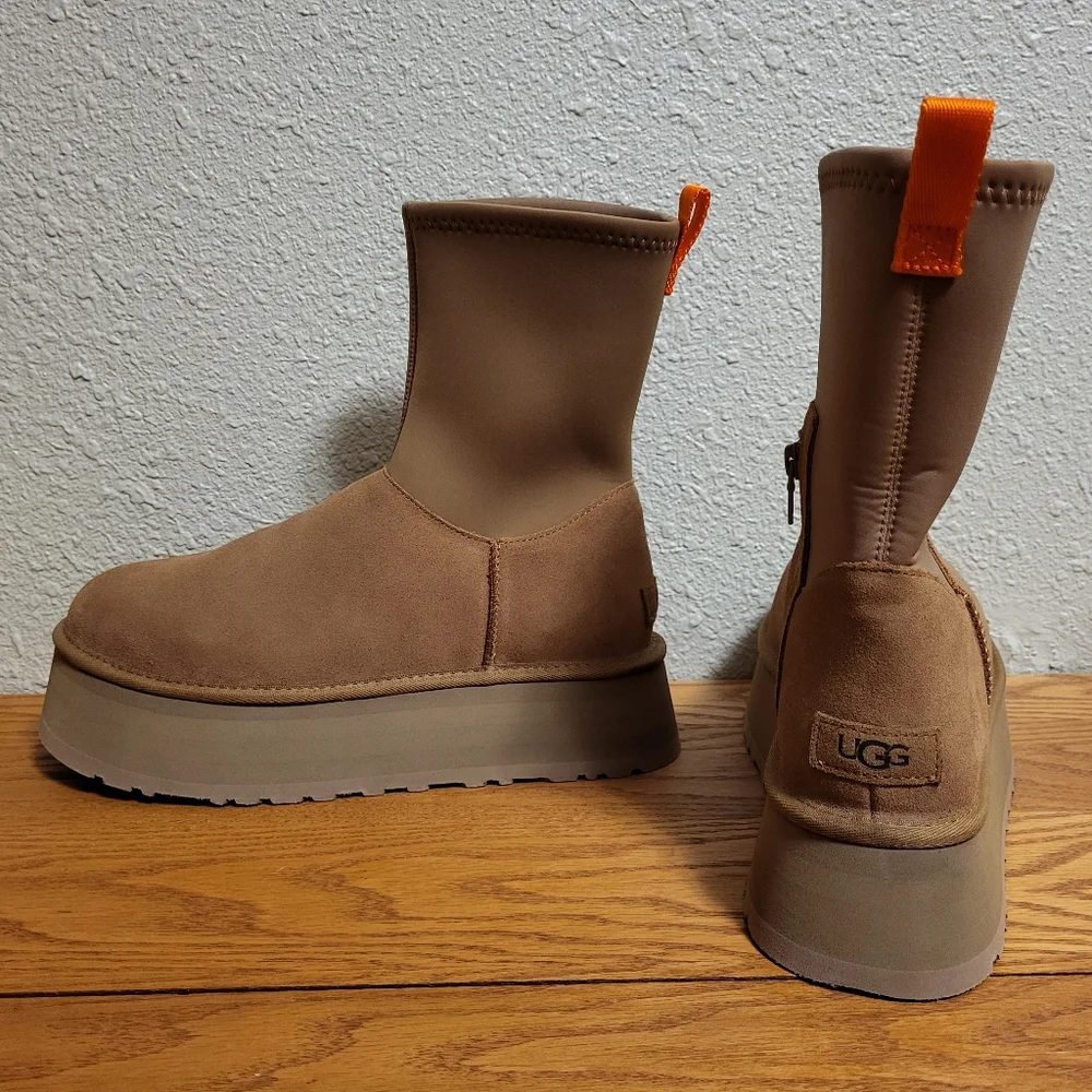 NWOB UGG Tan Classic Dipper Platform Boots Size 11